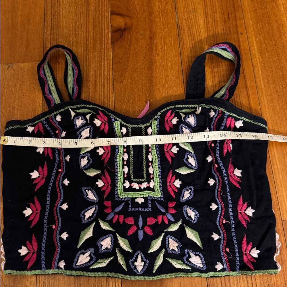 Anthropologie Embroidered Crop Top size 14 - Picture 5 of 9
